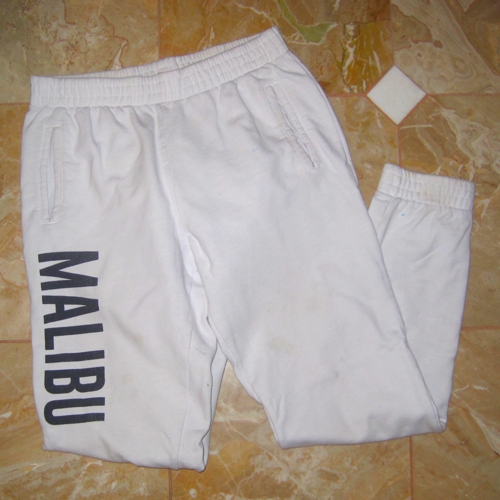 Brandy Melville ’Malibu’ Sweatpants